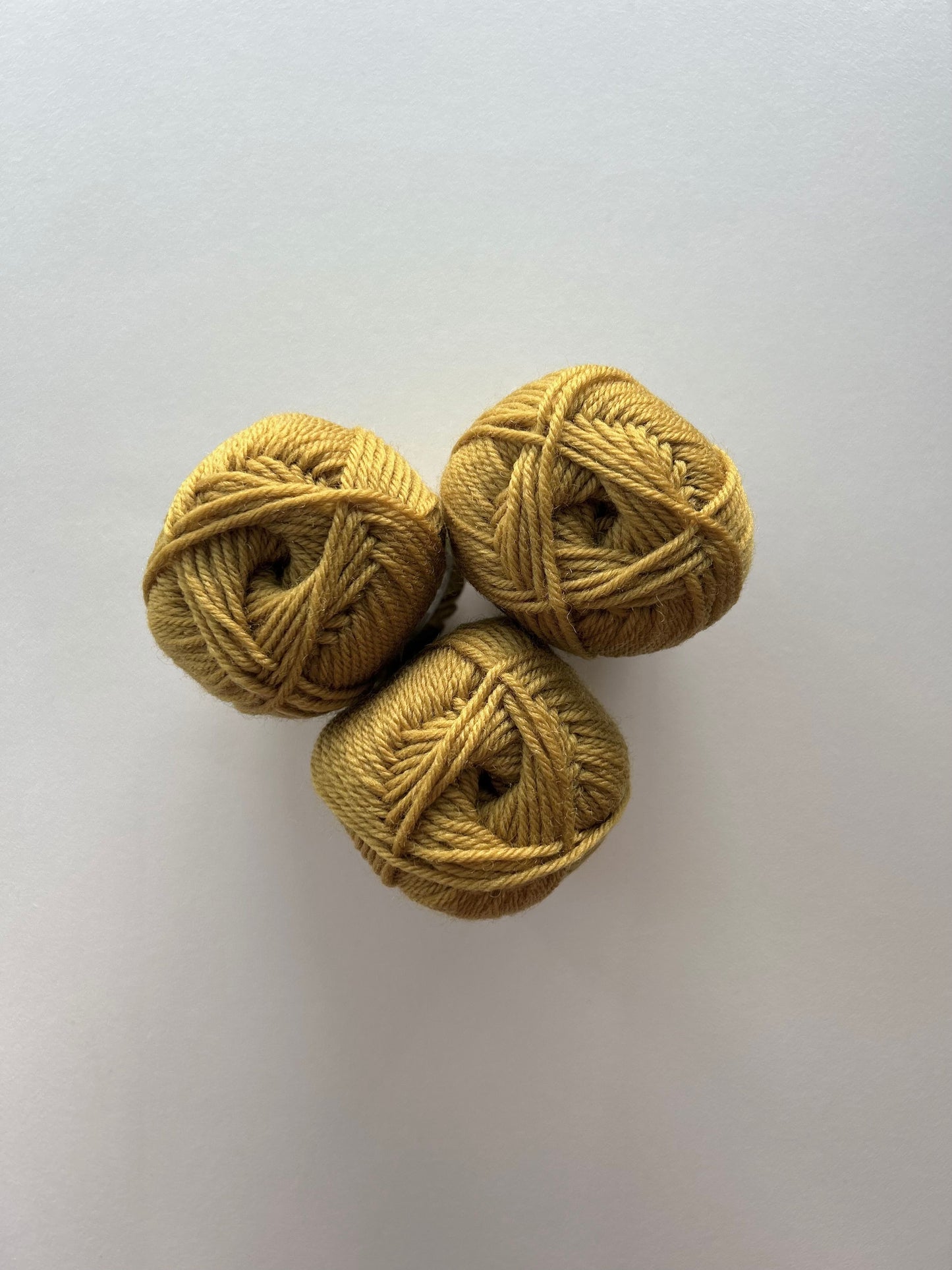 100% Australian Wool - Dark Dijon