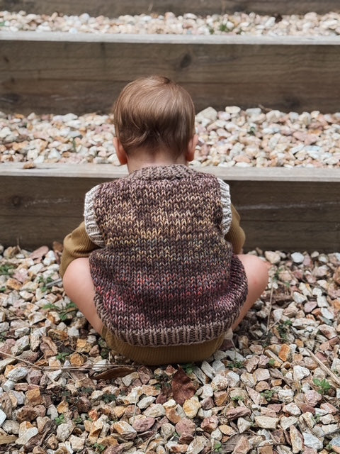 Knit your First Kids' Vest - Beginner Course + Needle Kit