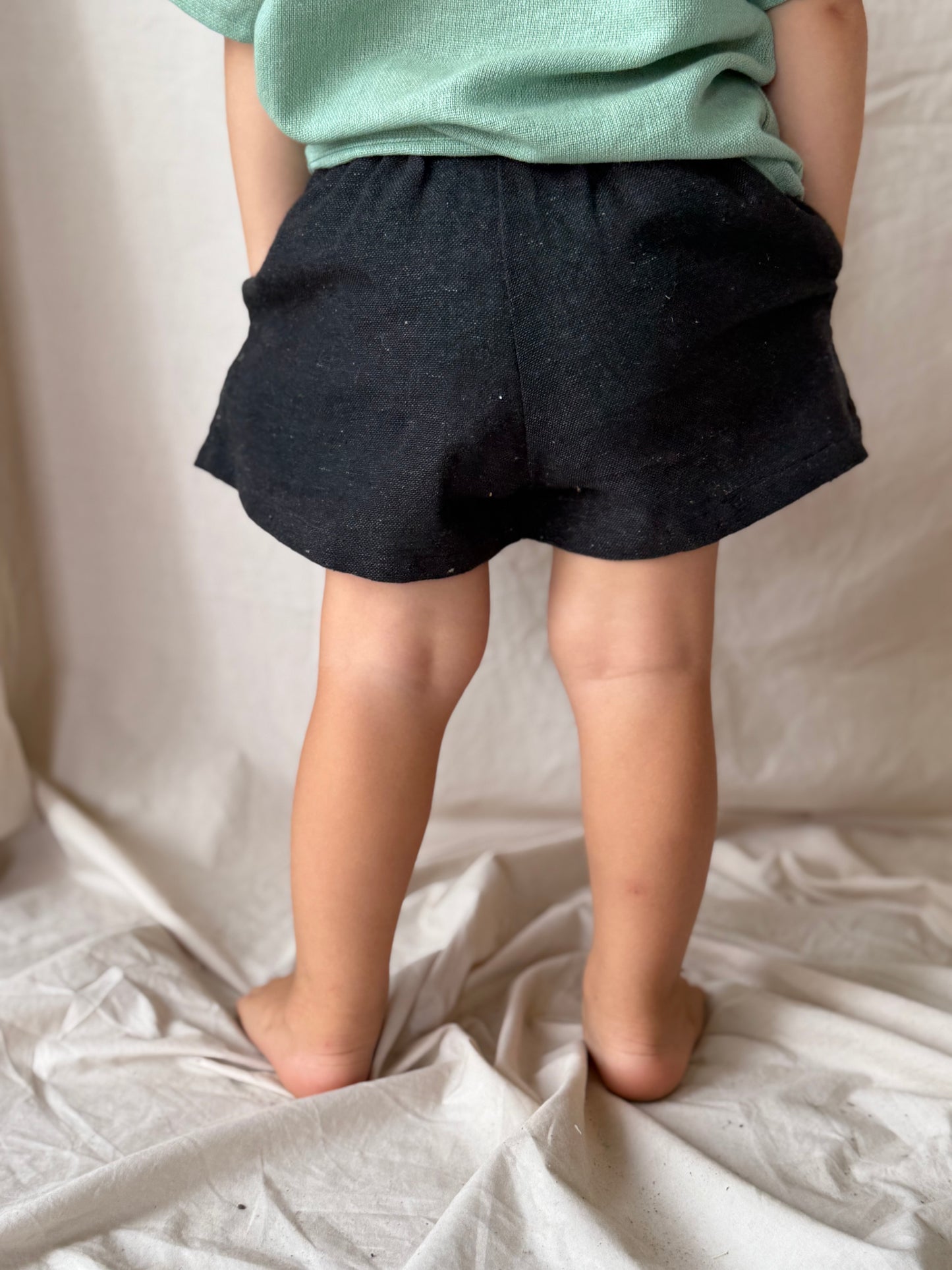 BRUNSWICK SHORTS - BLACK