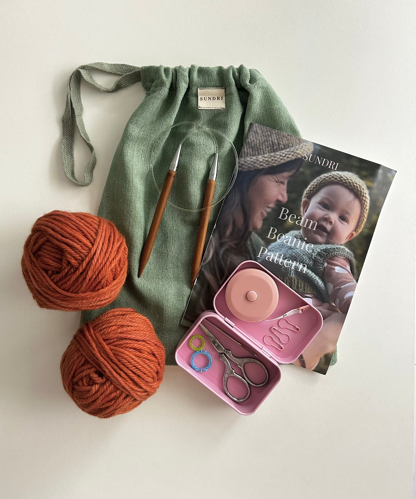 Knit Your First Beam Beanie Beginner Course + Kit