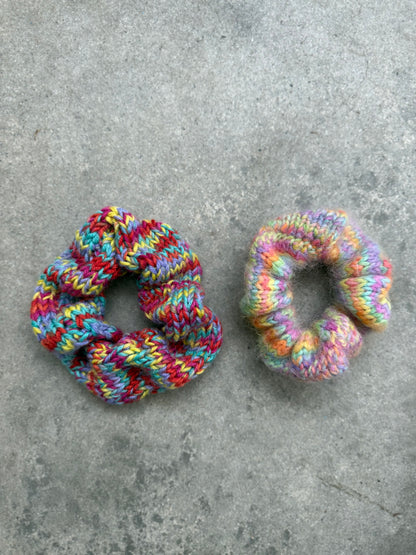 Scrappy Scrunchie - Free Knitting Pattern