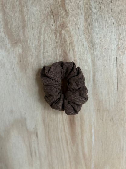 SMALL SCRUNCHIE