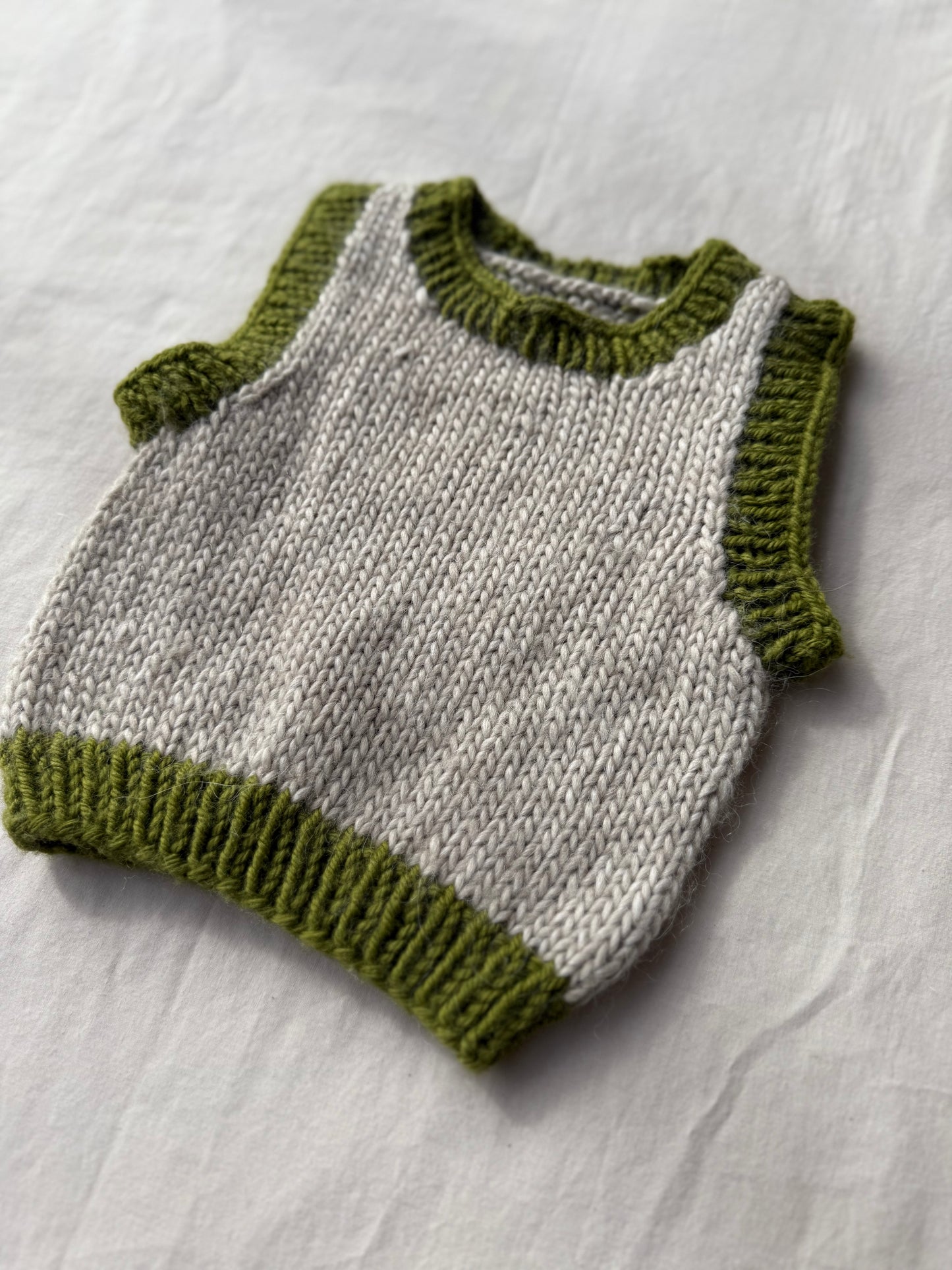 Embrace Vest - Moss & Cloud (Size 1-2)